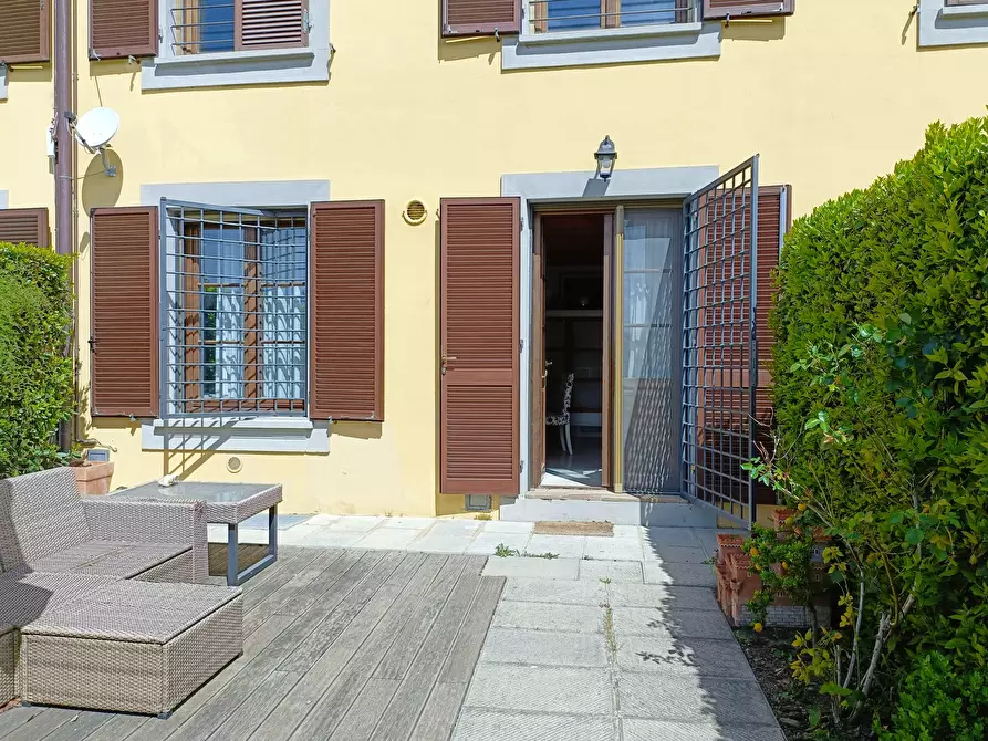 Immagine 38 di Appartamento in vendita  a Montelupo Fiorentino