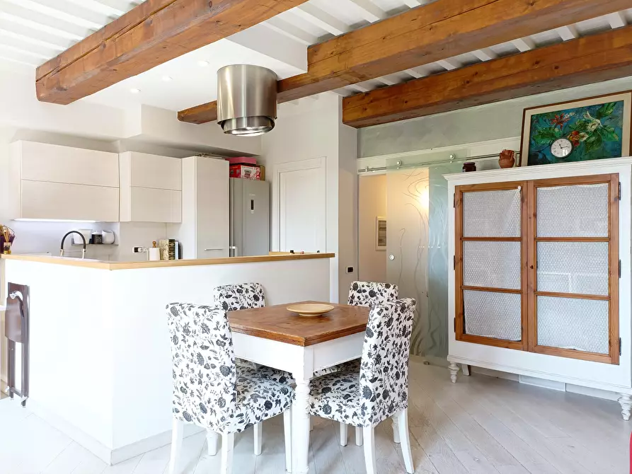 Immagine 9 di Appartamento in vendita  a Montelupo Fiorentino