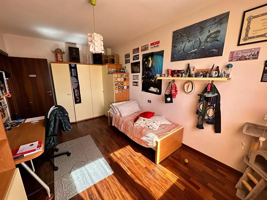 Immagine 12 di Casa bifamiliare in vendita  a Cascina