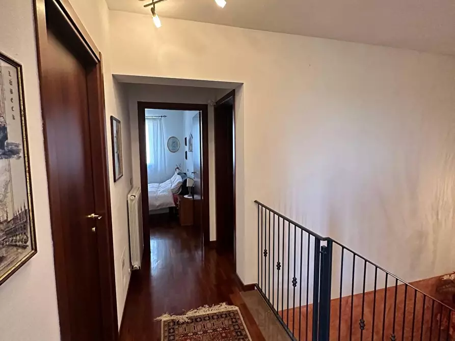 Immagine 7 di Casa bifamiliare in vendita  a Cascina