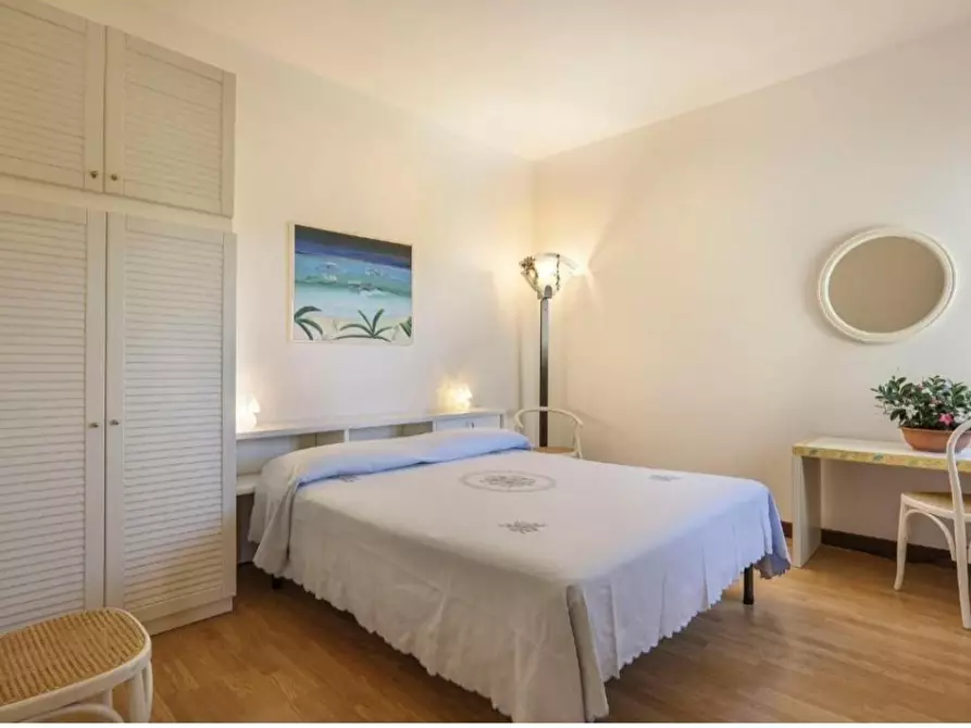 Immagine 24 di Villa in vendita  a Montaione