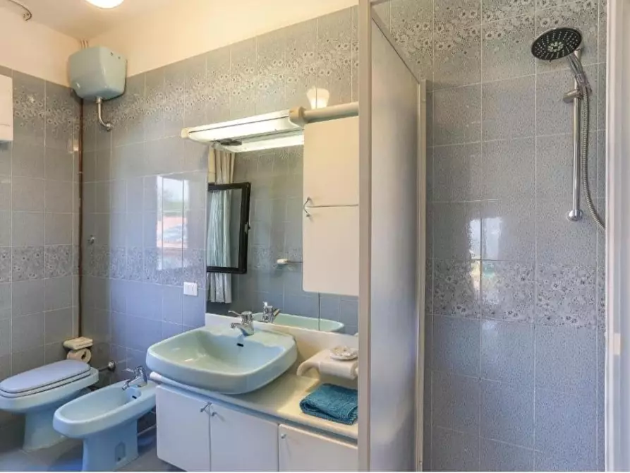 Immagine 22 di Villa in vendita  a Montaione