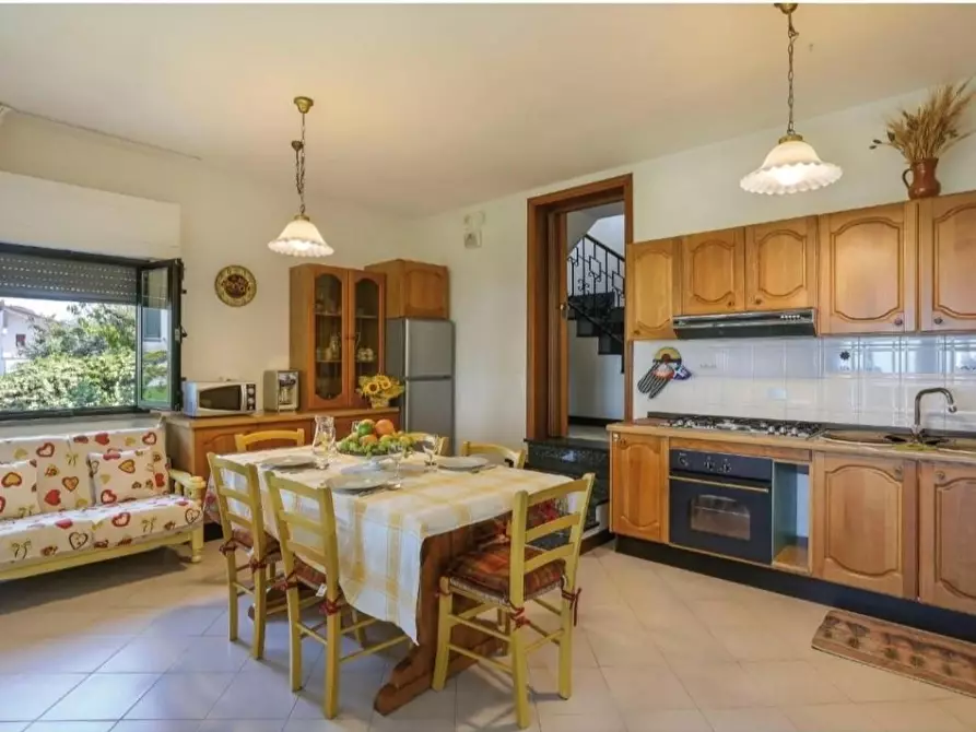 Immagine 16 di Villa in vendita  a Montaione