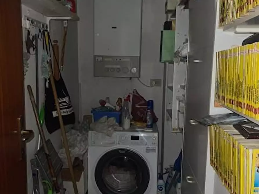 Immagine 8 di Appartamento in vendita  a Carrara