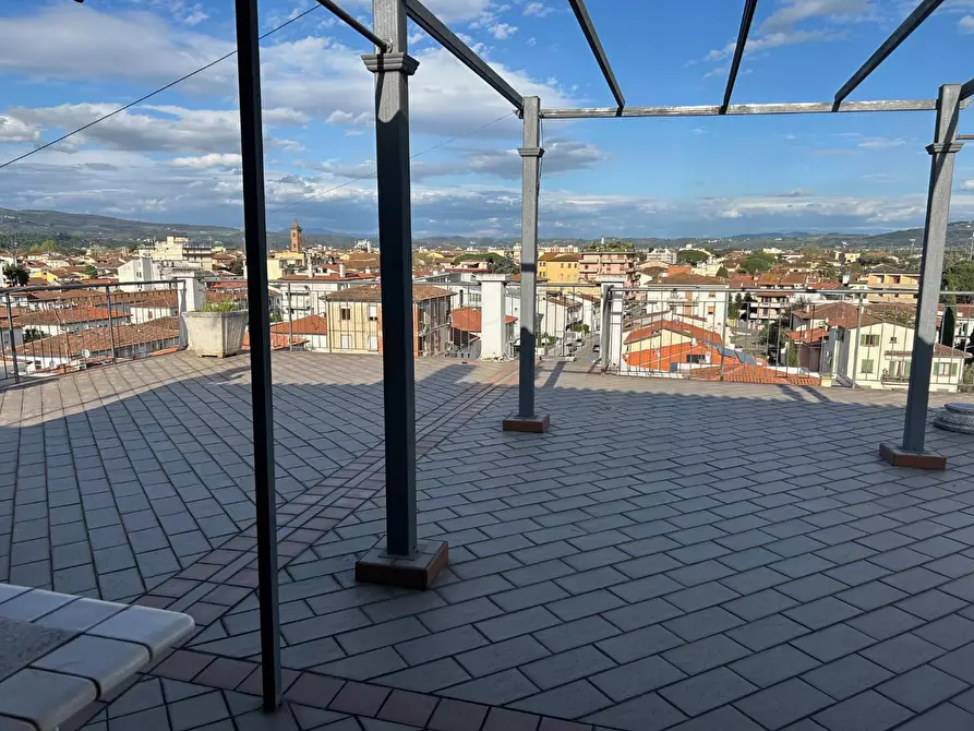 Immagine 6 di Mansarda in vendita  a Empoli