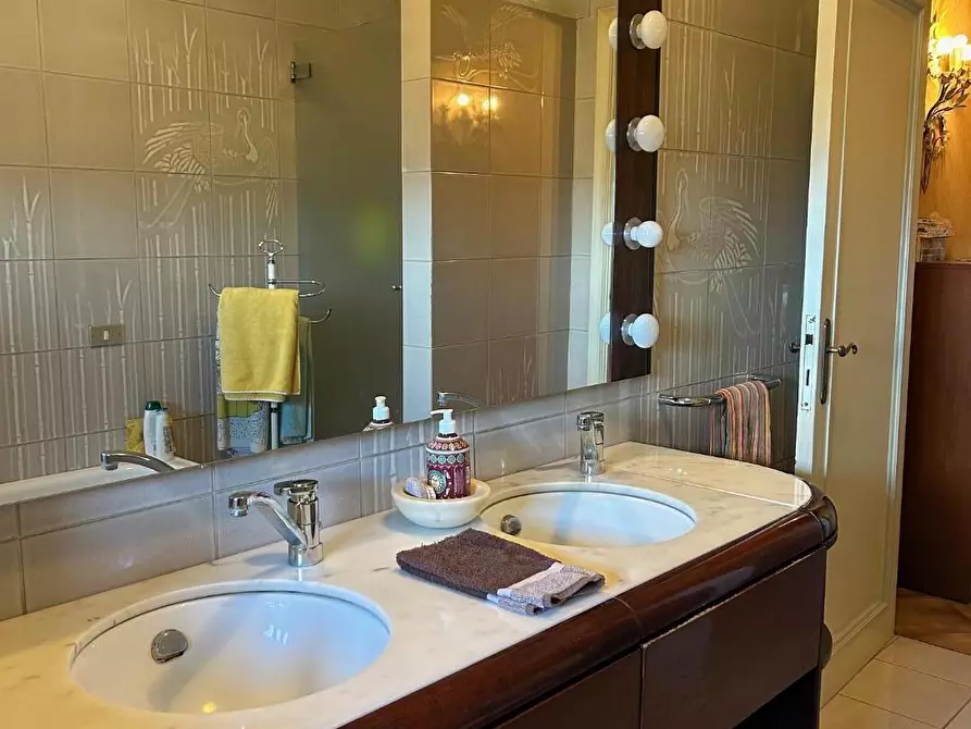 Immagine 15 di Mansarda in vendita  a Empoli