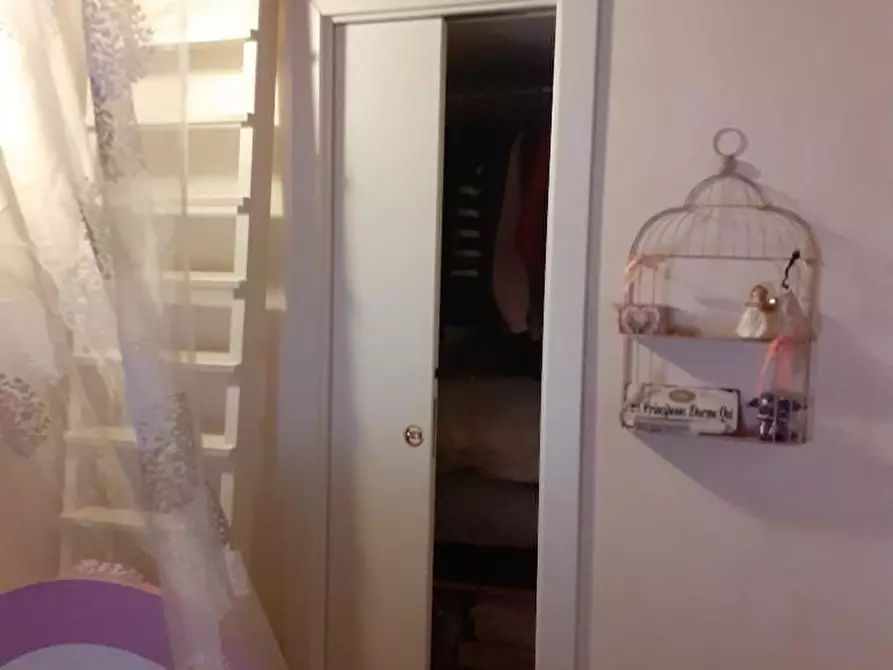 Immagine 5 di Appartamento in vendita  a Montignoso