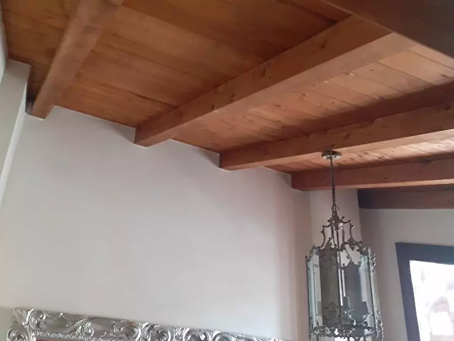 Immagine 7 di Appartamento in vendita  a Montignoso