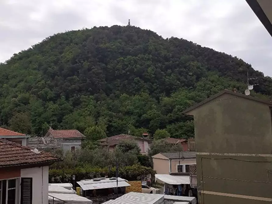 Immagine 20 di Appartamento in vendita  a Montignoso