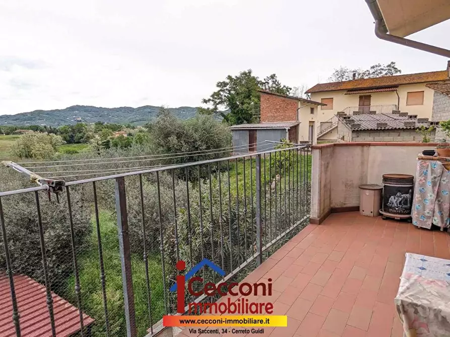 Immagine 8 di Appartamento in vendita  a Lamporecchio