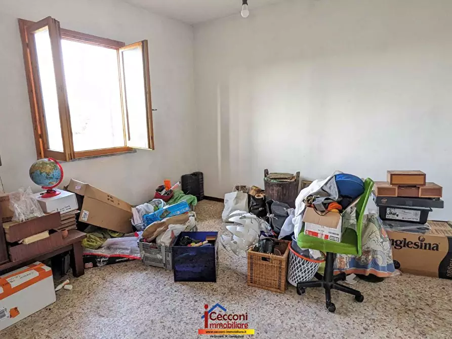 Immagine 14 di Porzione di casa in vendita  a Vinci