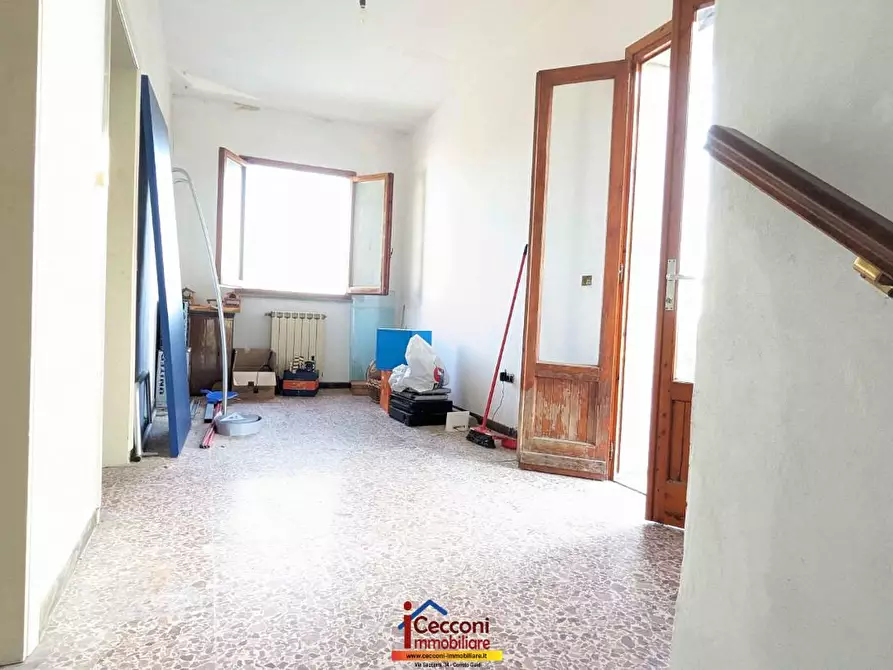Immagine 10 di Porzione di casa in vendita  a Vinci