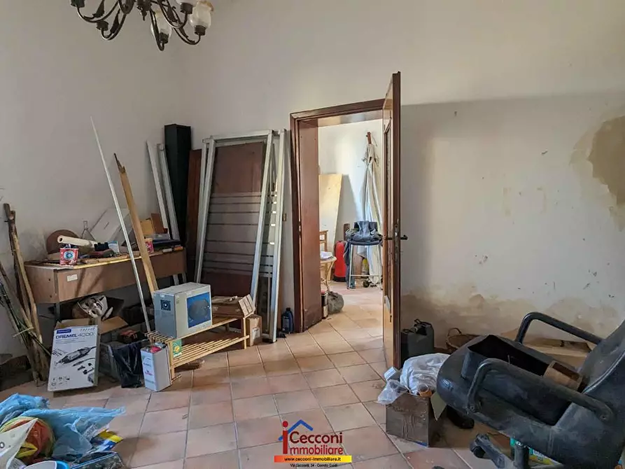 Immagine 4 di Porzione di casa in vendita  a Vinci