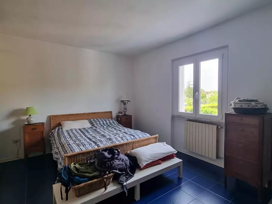 Immagine 6 di Casa bifamiliare in vendita  a Massa