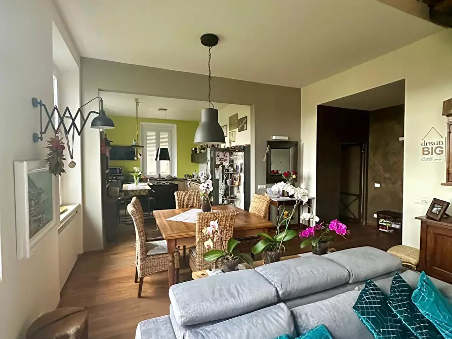 Immagine 5 di Appartamento in vendita  a Livorno