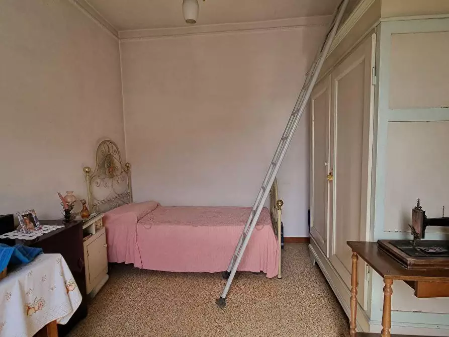 Immagine 33 di Casa indipendente in vendita  a Colle Di Val D'elsa