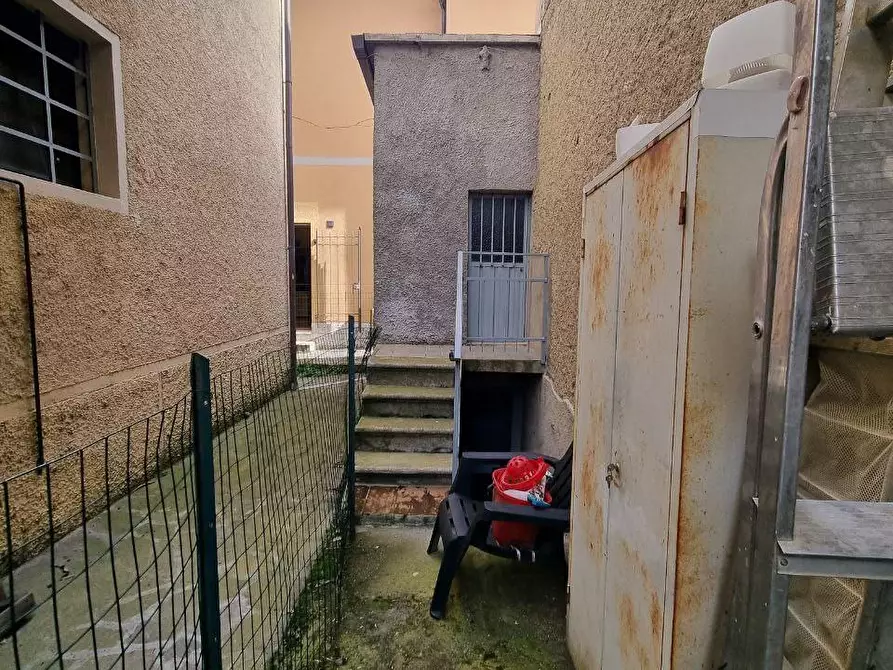 Immagine 14 di Casa indipendente in vendita  a Colle Di Val D'elsa