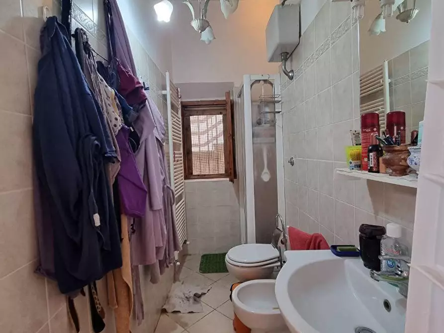 Immagine 11 di Casa indipendente in vendita  a Colle Di Val D'elsa