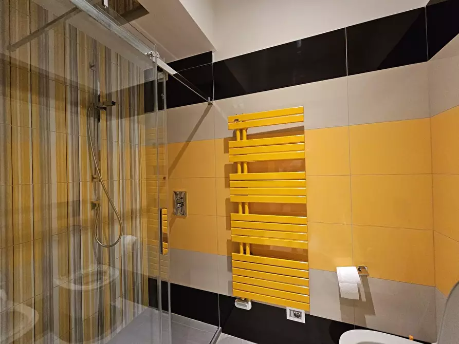 Immagine 30 di Appartamento in vendita  a Siena