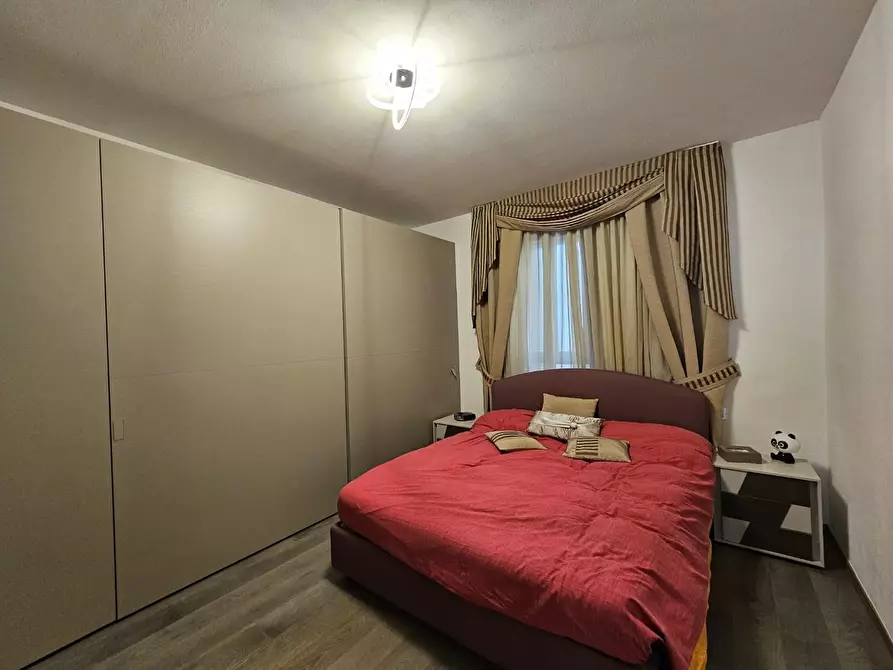 Immagine 17 di Appartamento in vendita  a Siena