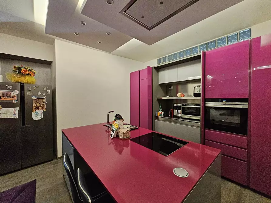 Immagine 11 di Appartamento in vendita  a Siena