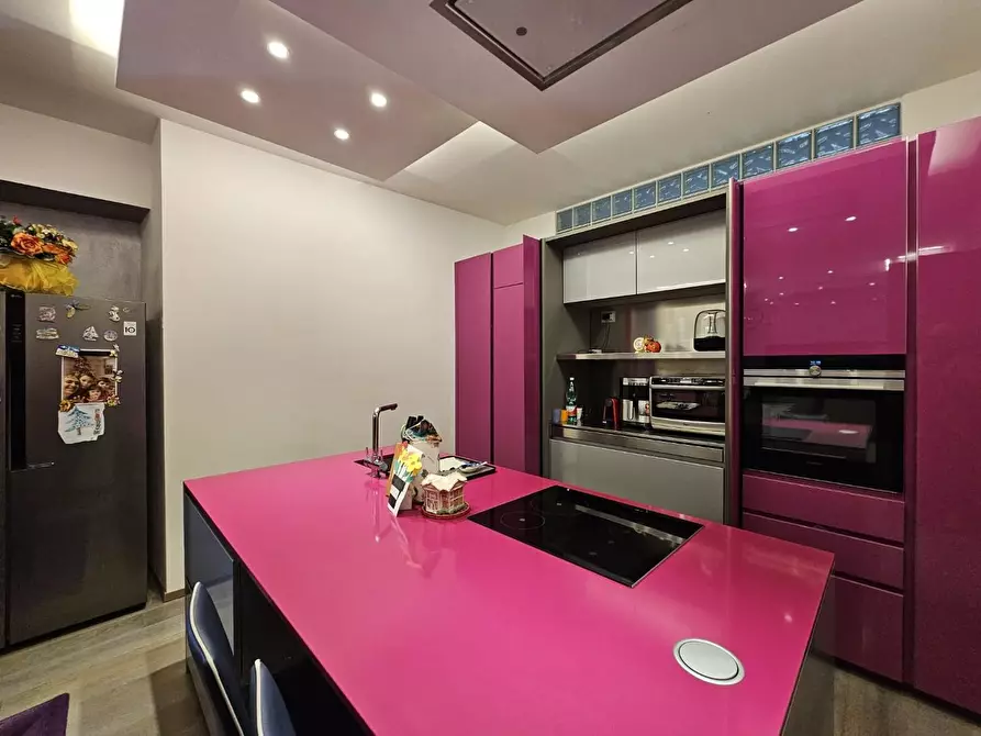 Immagine 13 di Appartamento in vendita  a Siena