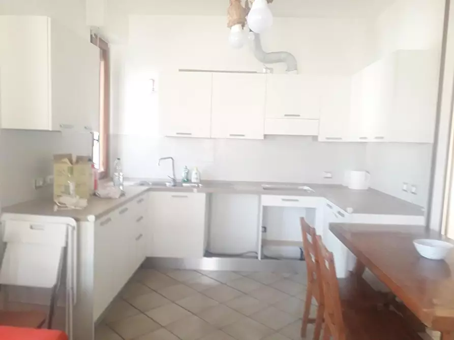 Immagine 12 di Appartamento in vendita  a Pietrasanta