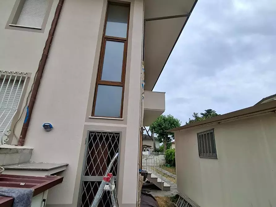 Immagine 27 di Appartamento in vendita  a Pietrasanta