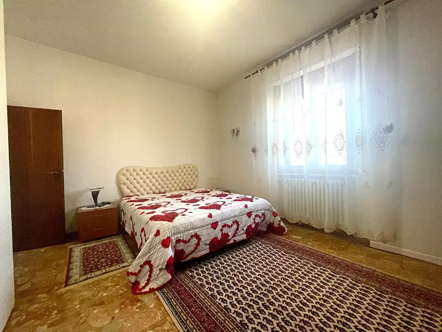 Immagine 10 di Appartamento in vendita  a Montelupo Fiorentino