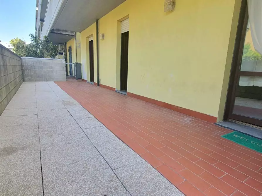 Immagine 11 di Appartamento in vendita  a Capannori