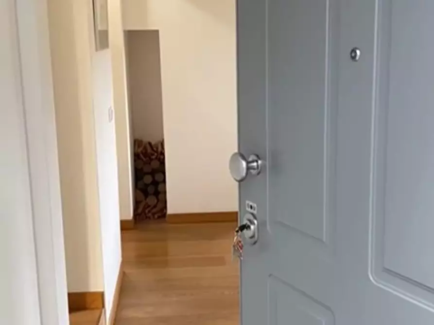 Immagine 10 di Appartamento in vendita  a Castelnuovo Magra