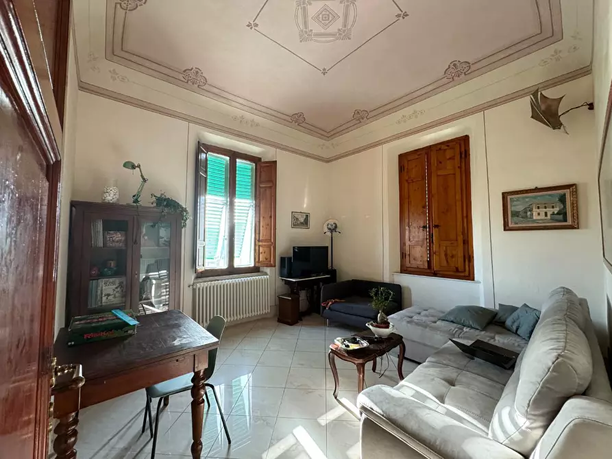 Immagine 1 di Casa bifamiliare in vendita  a Pisa