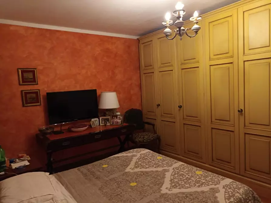Immagine 19 di Casa trifamiliare in vendita  a Carrara