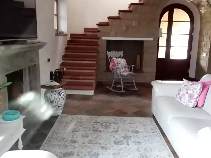 Immagine 21 di Casa indipendente in vendita  a Piombino