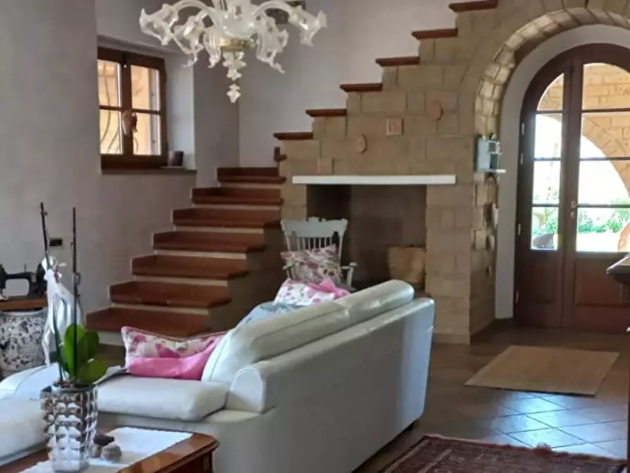 Immagine 18 di Casa indipendente in vendita  a Piombino