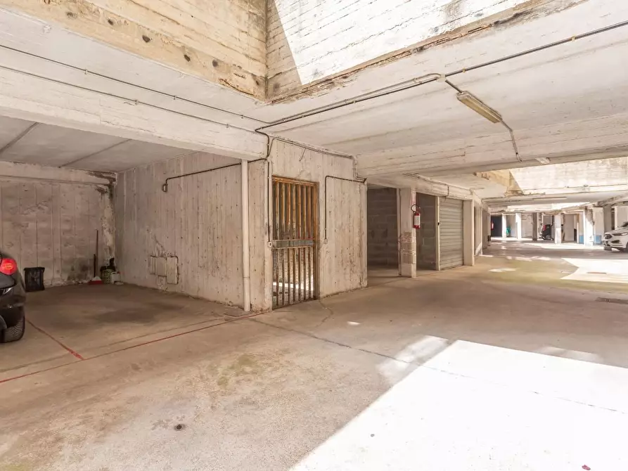 Immagine 28 di Appartamento in vendita  a Roma