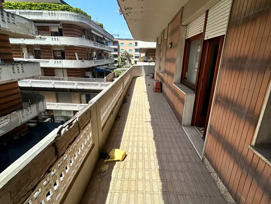 Immagine 25 di Appartamento in vendita  a Carrara