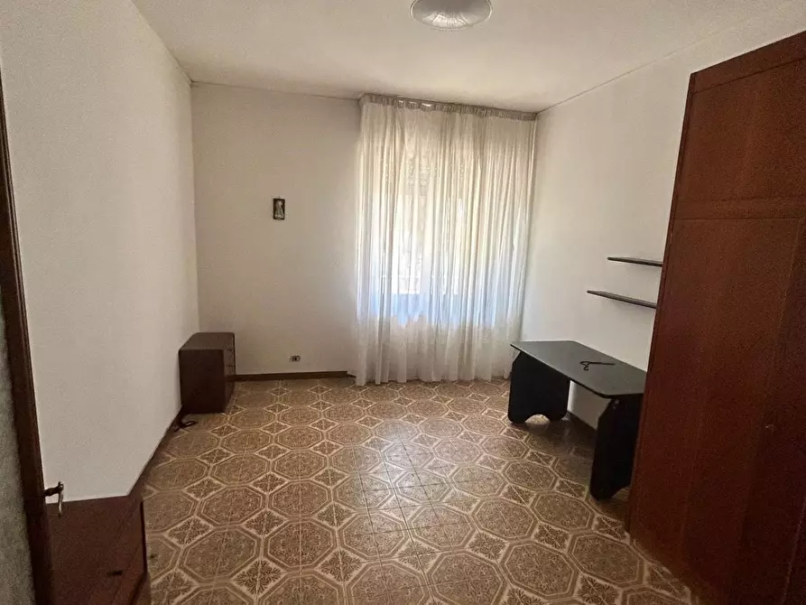 Immagine 4 di Appartamento in vendita  a Carrara