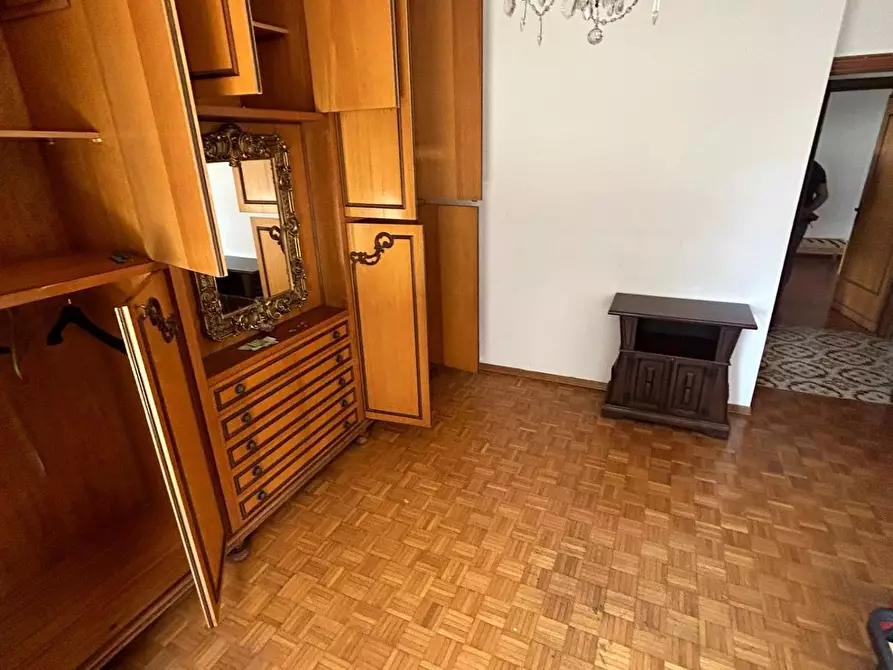 Immagine 22 di Appartamento in vendita  a Carrara