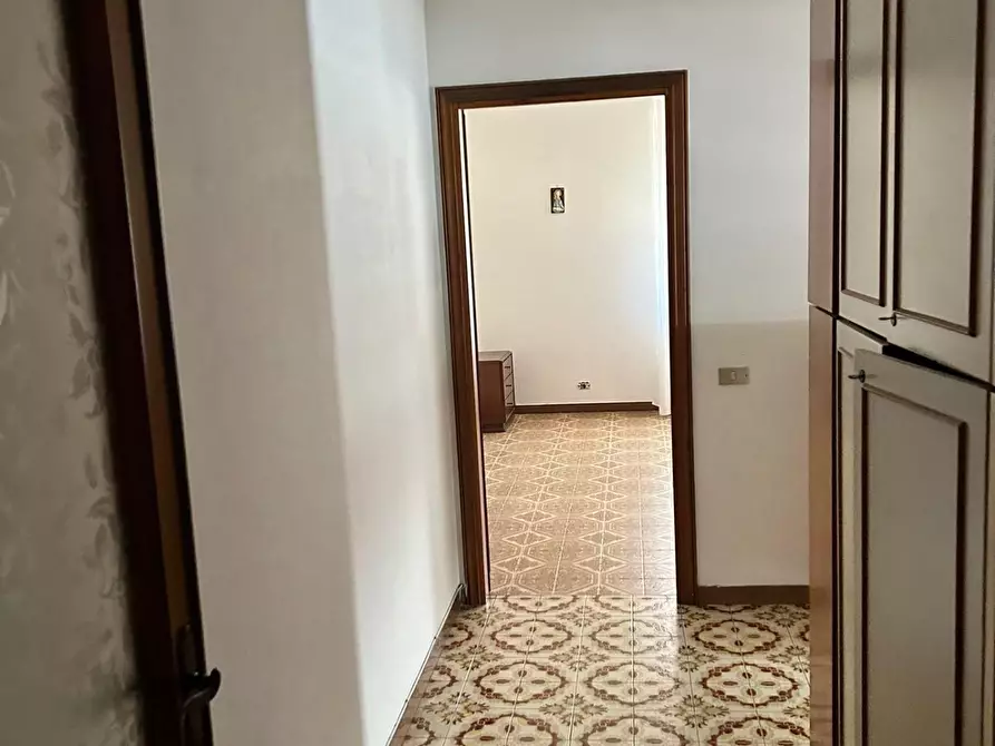 Immagine 13 di Appartamento in vendita  a Carrara