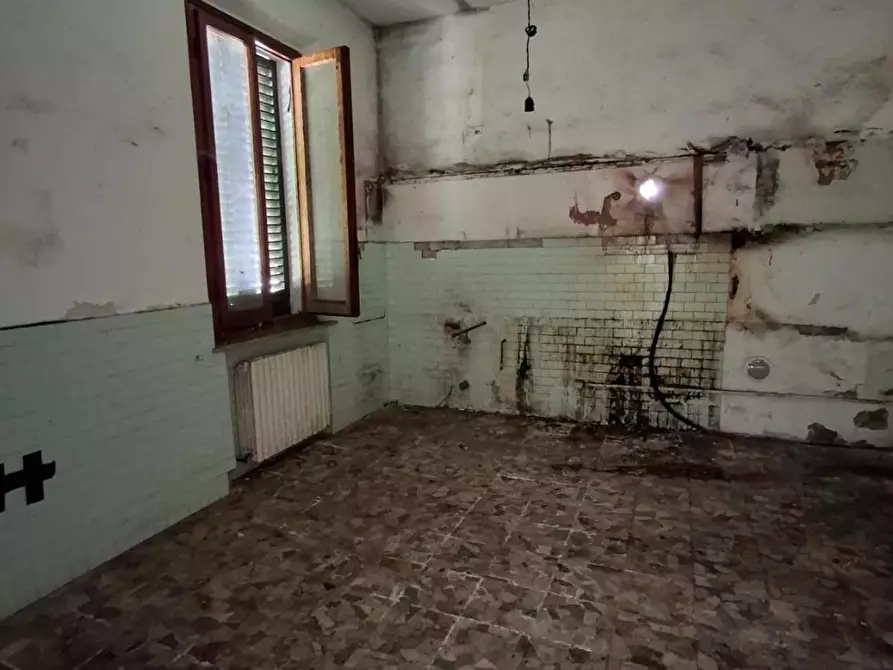 Immagine 3 di Terratetto in vendita  a Capraia E Limite