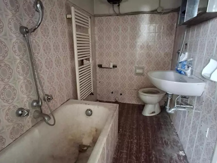 Immagine 7 di Terratetto in vendita  a Capraia E Limite