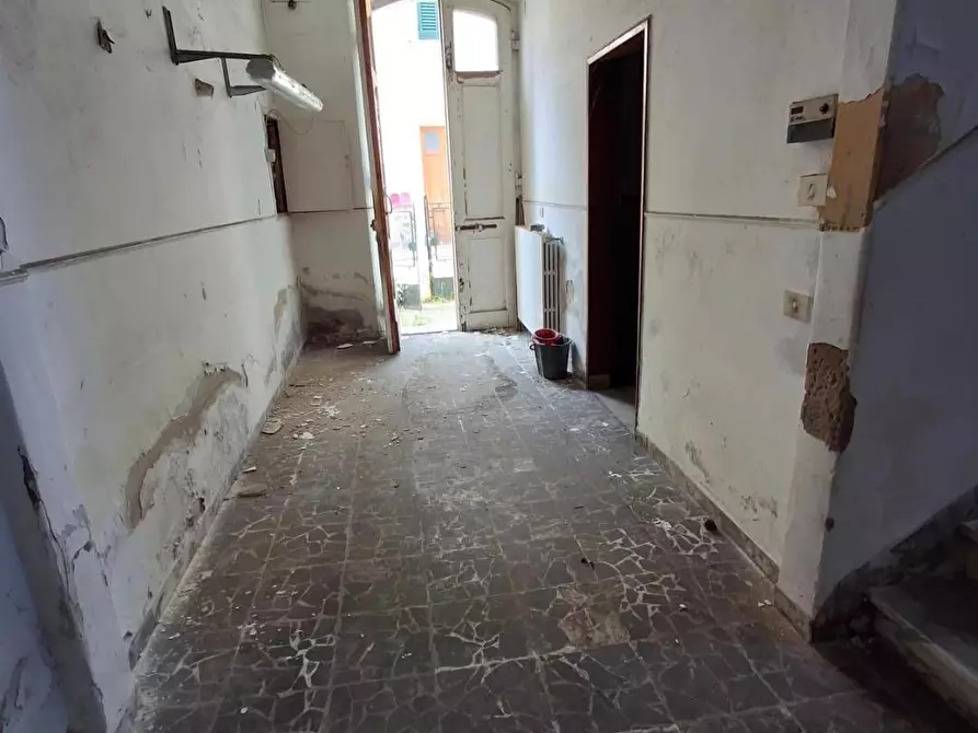 Immagine 4 di Terratetto in vendita  a Capraia E Limite