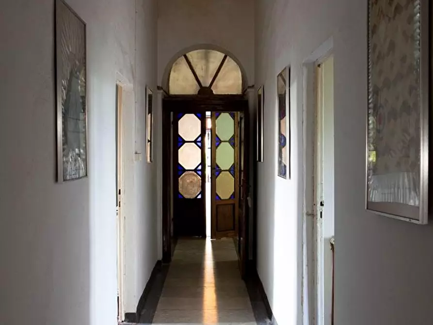 Immagine 27 di Villa in vendita  a Collesalvetti