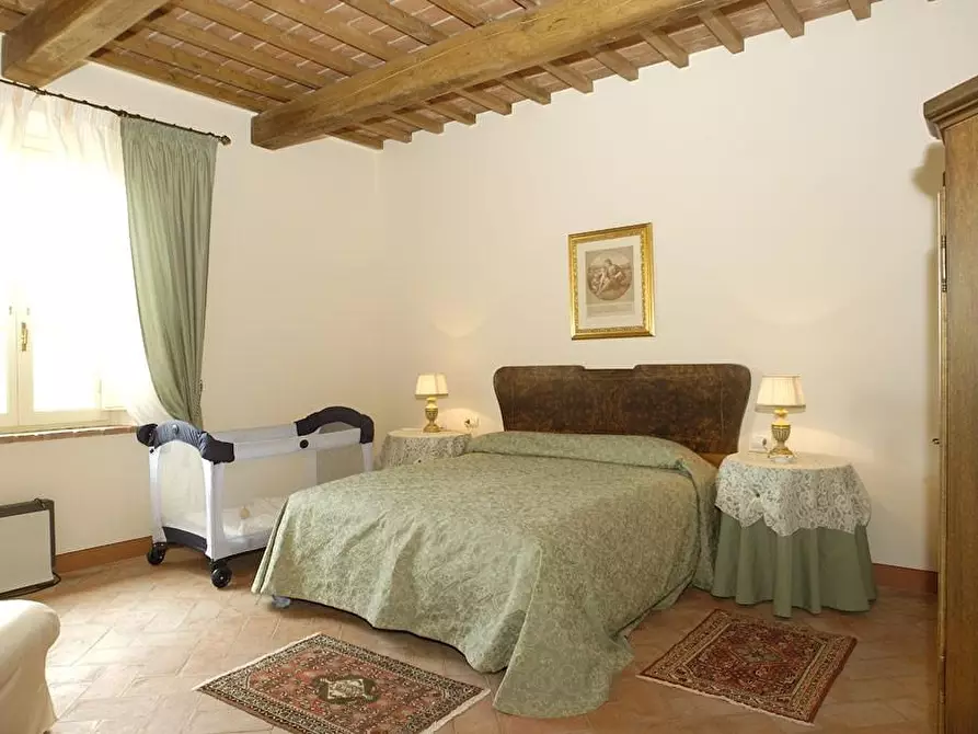 Immagine 16 di Villa in vendita  a San Miniato