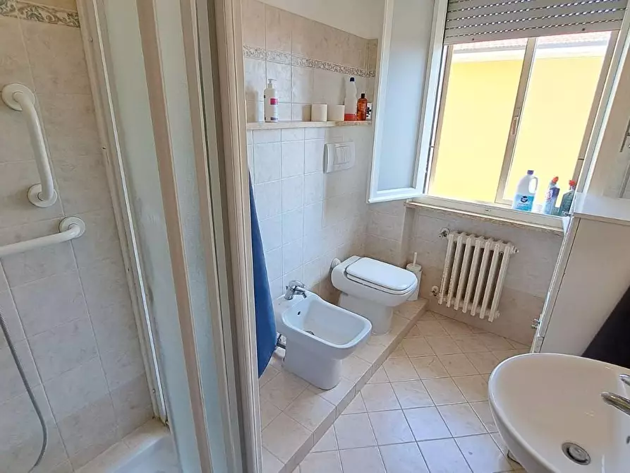 Immagine 14 di Appartamento in vendita  a Rosignano Marittimo