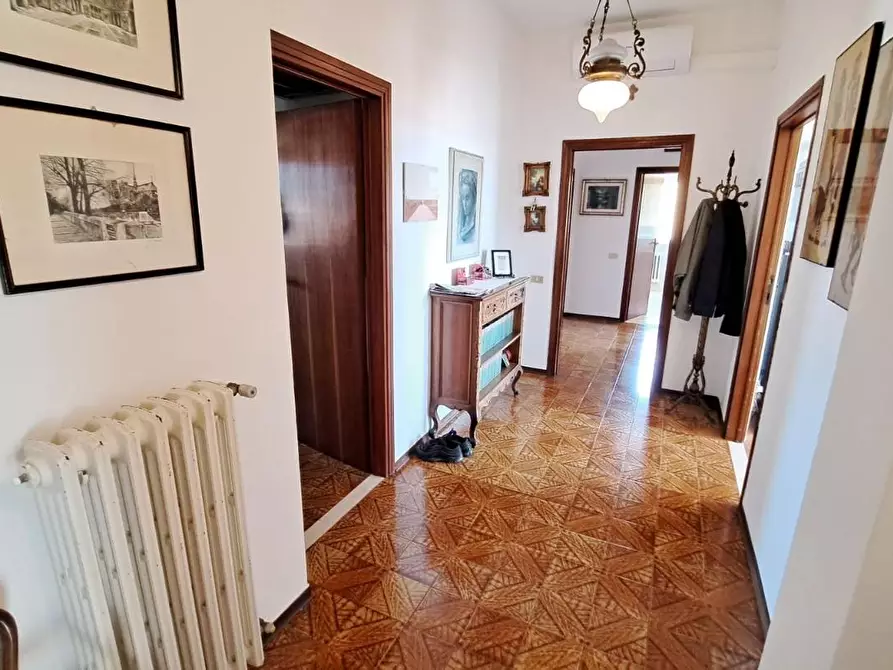 Immagine 7 di Appartamento in vendita  a Rosignano Marittimo