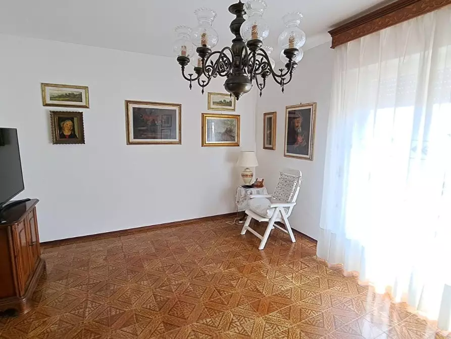 Immagine 2 di Appartamento in vendita  a Rosignano Marittimo