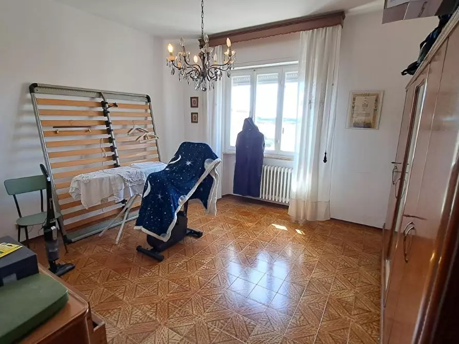 Immagine 12 di Appartamento in vendita  a Rosignano Marittimo