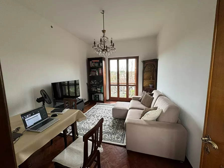 Immagine 12 di Casa indipendente in vendita  a Massa